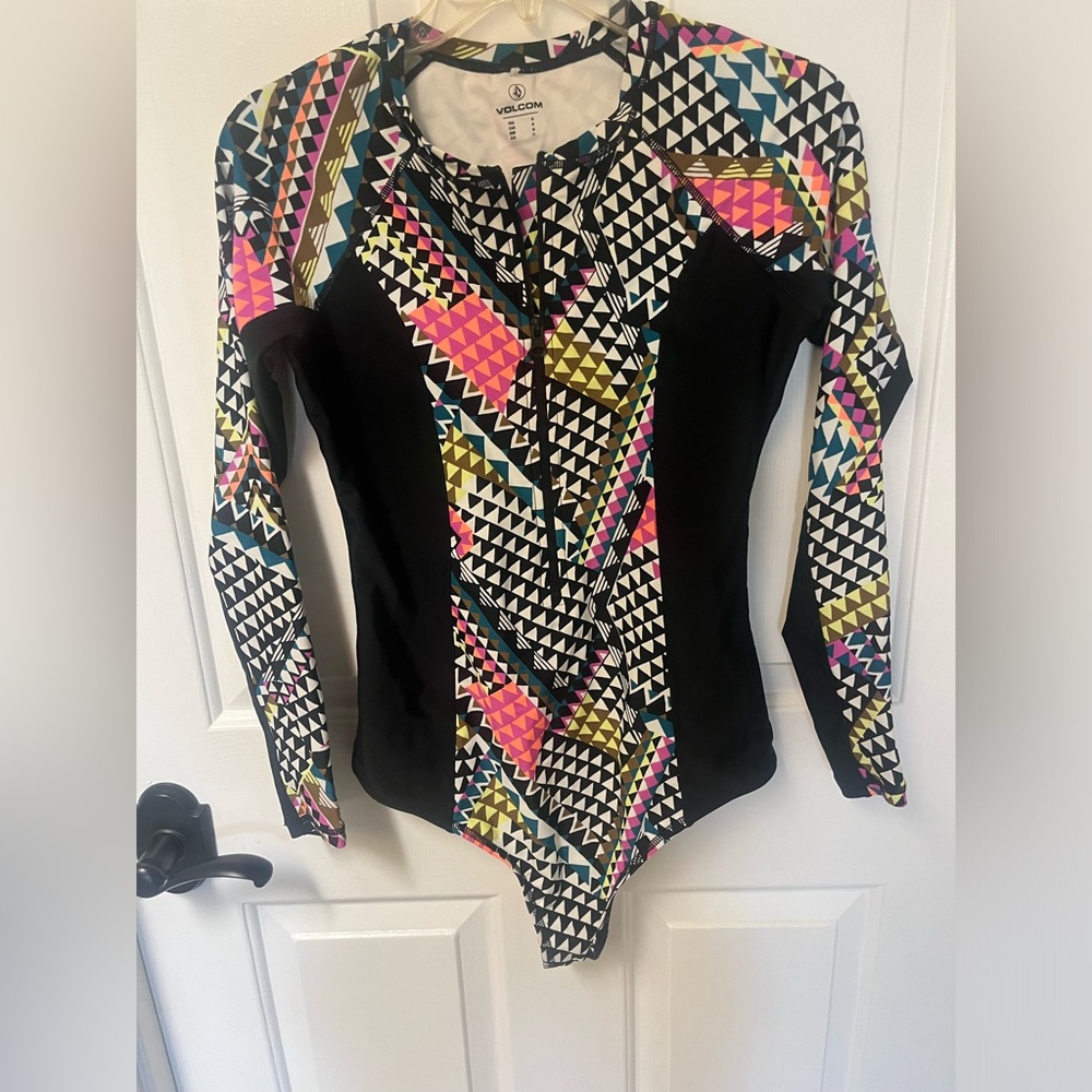 Bathing suit. Volcom long sleeve medium